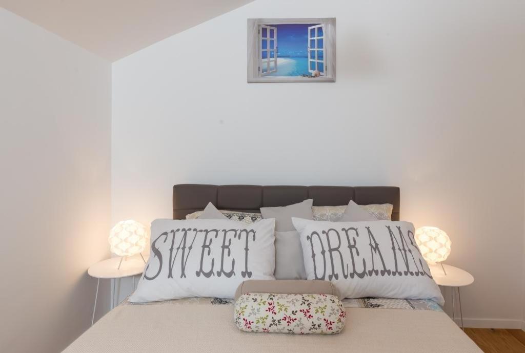 Apartment Green Oase ムリニ エクステリア 写真