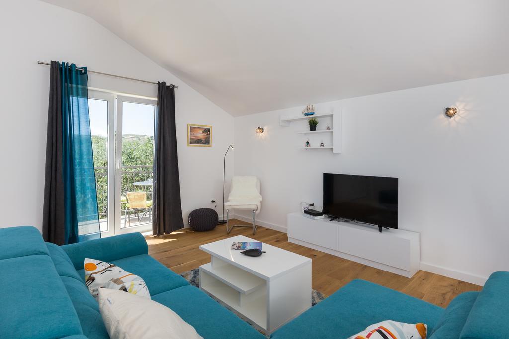 Apartment Green Oase ムリニ エクステリア 写真
