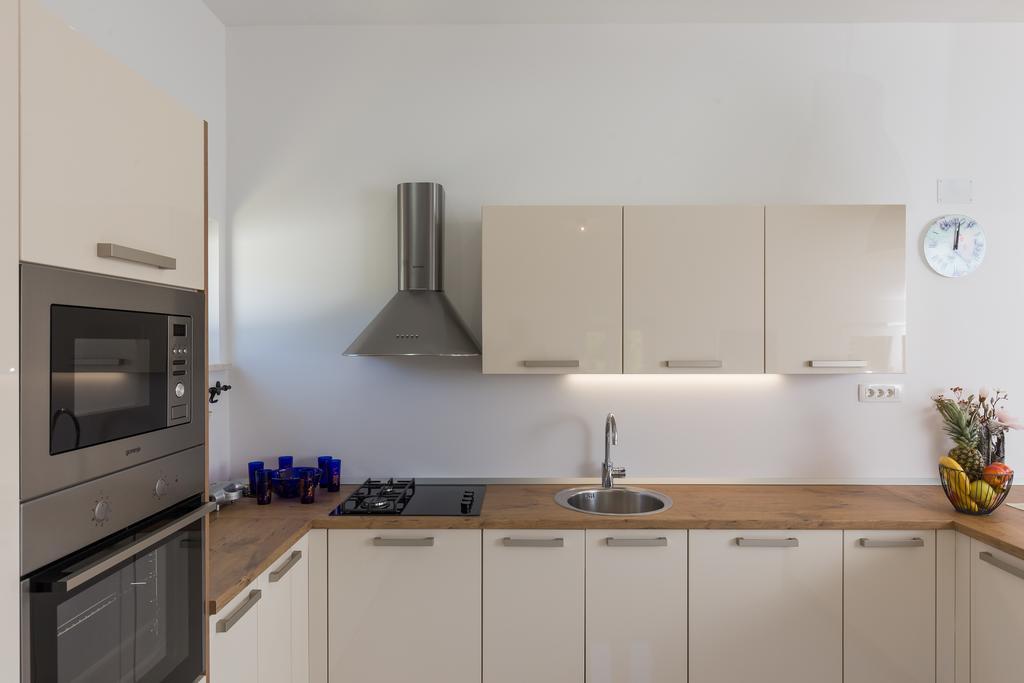 Apartment Green Oase ムリニ エクステリア 写真